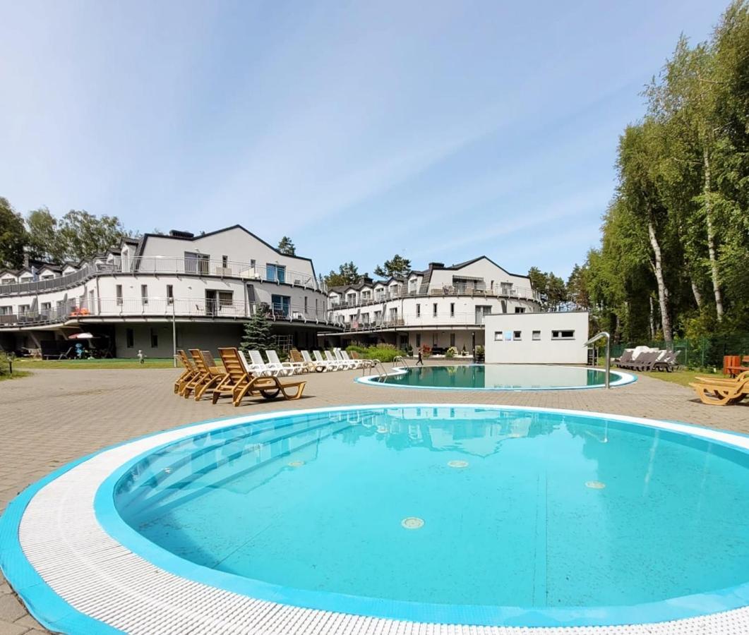 Pine Point Apartament With Terrace, Shared Pool, Tennis Court Pobierowo Dış mekan fotoğraf